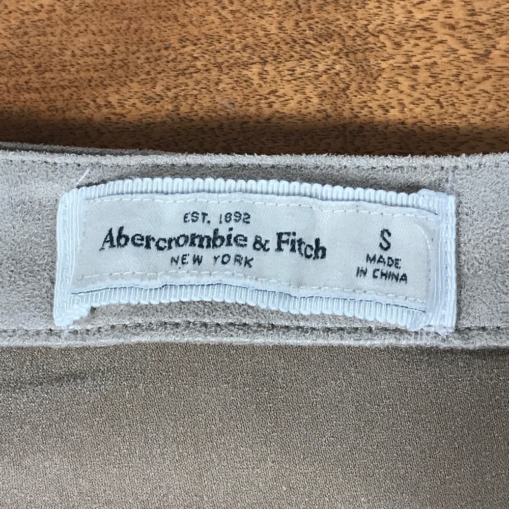 Abercrombie & Fitch Faux Suede Mini Skirt - Picture 3 of 4